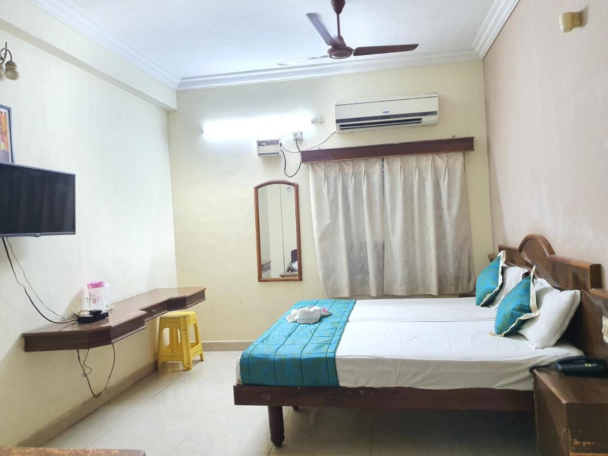 Hotel Sunilkrishna Tirupati Exterior foto