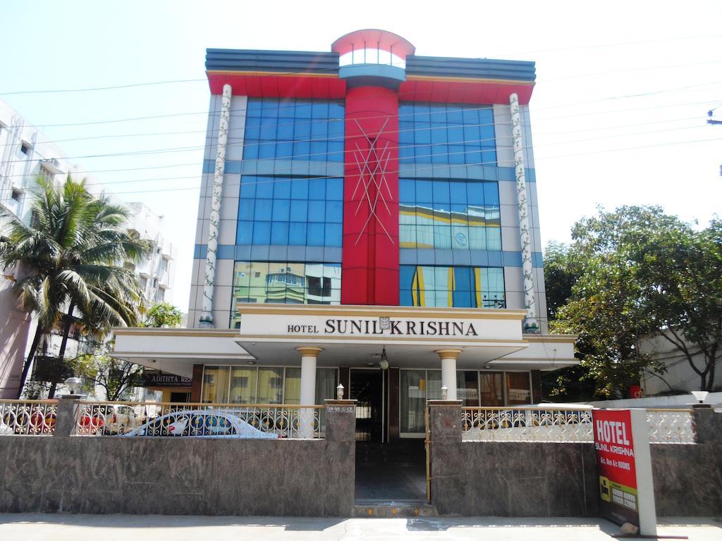Hotel Sunilkrishna Tirupati Exterior foto